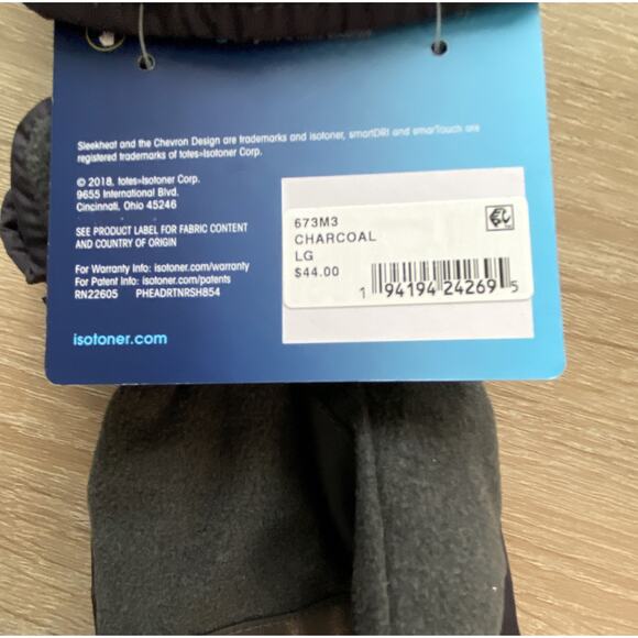 Isotoner Men's Large Gloves Insulated Water-Resistant Touchscreen Compatible NEW - Picture 5 of 5